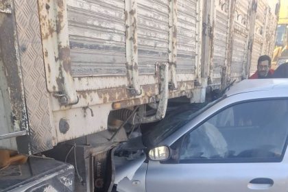 ahlatta-trafik-kazasi-4-yarali