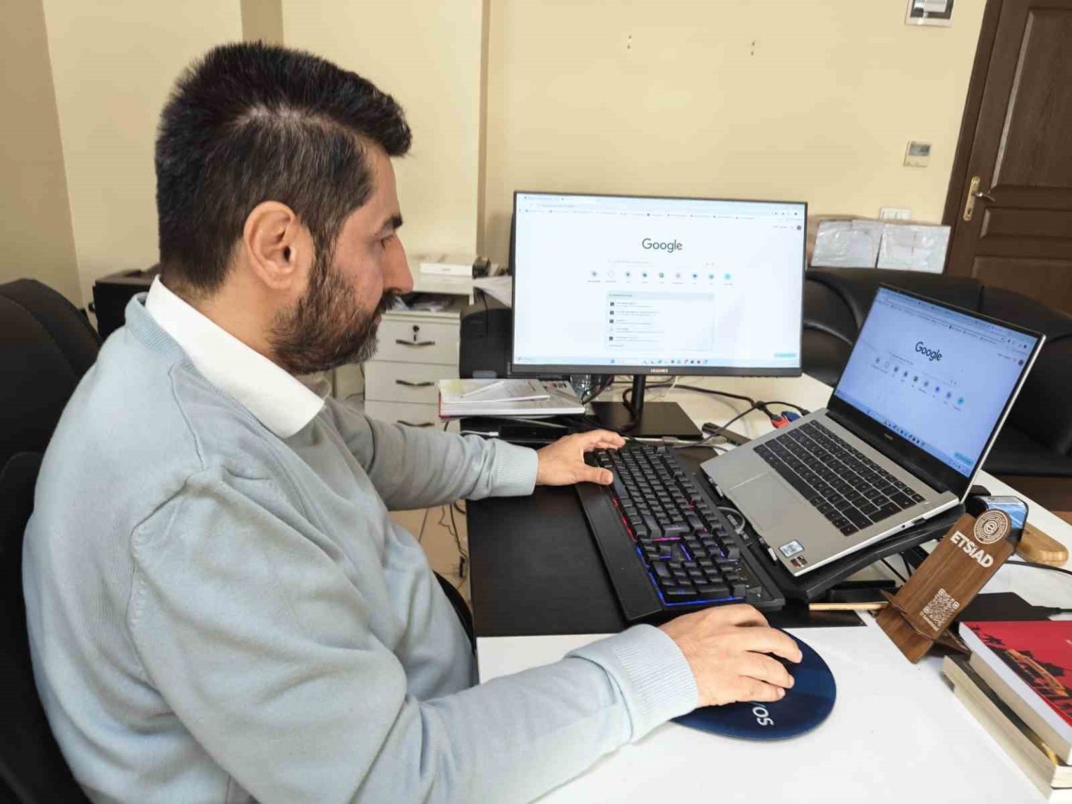 akran-degil-ekran-zorbaligi