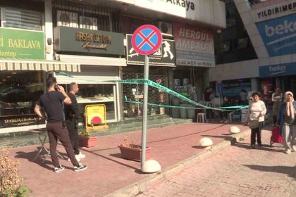 antalyada-kameralari-boyayip-celik-kasayi-delerek-kuyumcudan-5-kilo-altin-calip-kactilar