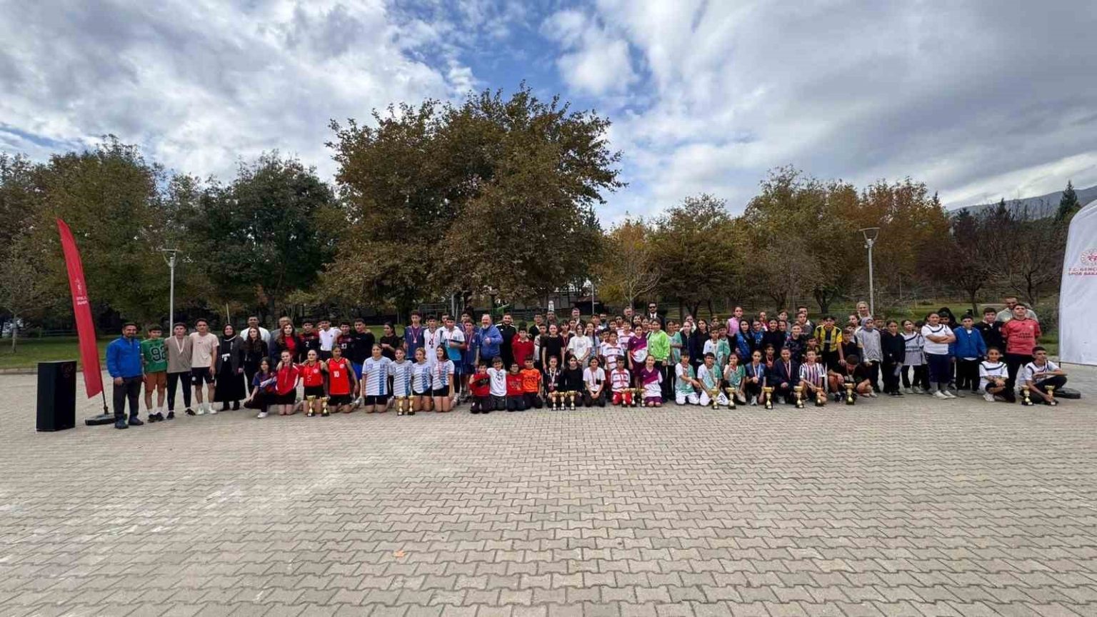 aydinda-cumhuriyet-bayrami-spor-soleni