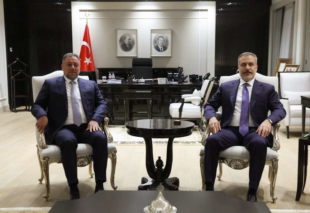 bakan-fidan-irak-egemenlik-ittifaki-lideri-hanceri-kabul-etti