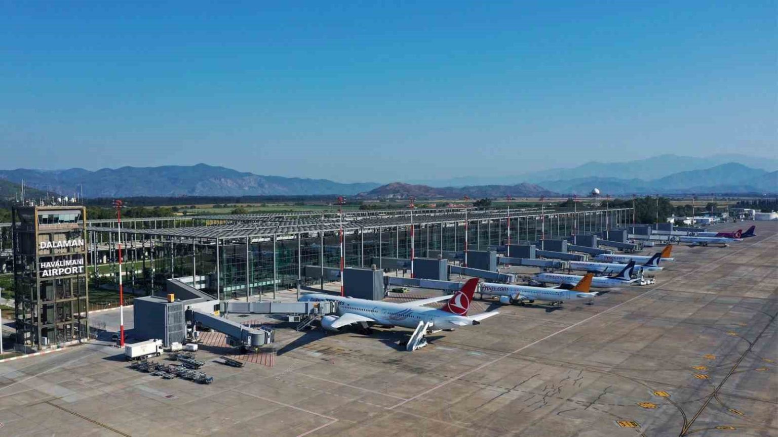 dalaman-havalimani-9-ayda-4-milyon-741-yolcuya-hizmet-verdi