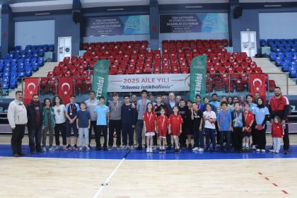 duzcede-masa-tenisi-turnuvasinin-sampiyonlari-belli-oldu