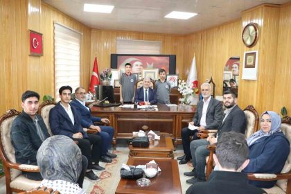 elazigli-ogrencilerden-filistine-anlamli-destek