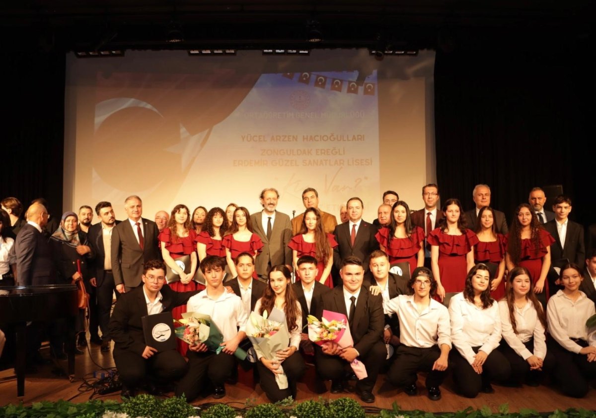 ereglide-kim-var-sanat-etkinligi-duzenlendi