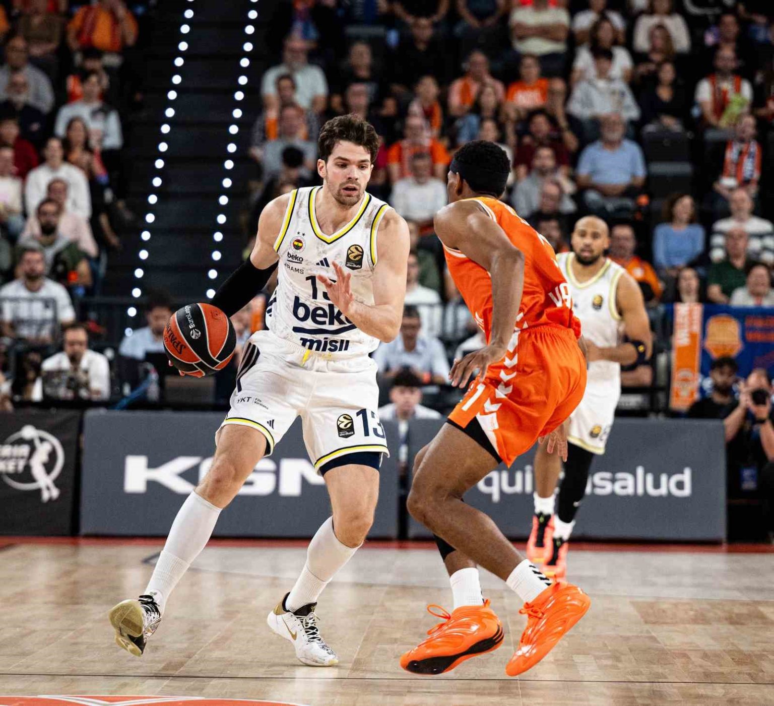 euroleague-valencia-basket-94-fenerbahce-79