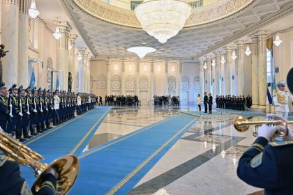 finlandiya-cumhurbaskani-stubb-resmi-ziyaret-icin-kazakistanda