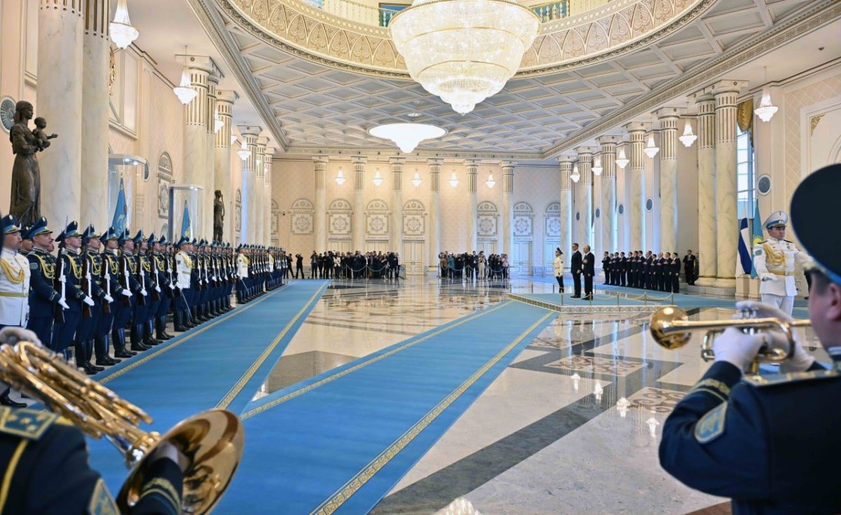 finlandiya-cumhurbaskani-stubb-resmi-ziyaret-icin-kazakistanda