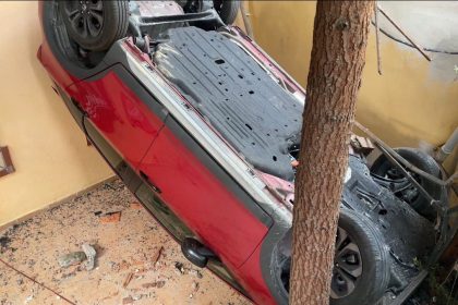 fren-yerine-gaza-basan-surucu-bahceye-uctu