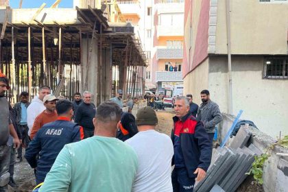 igdirda-asansor-bosluguna-dusen-2-isci-yaralandi