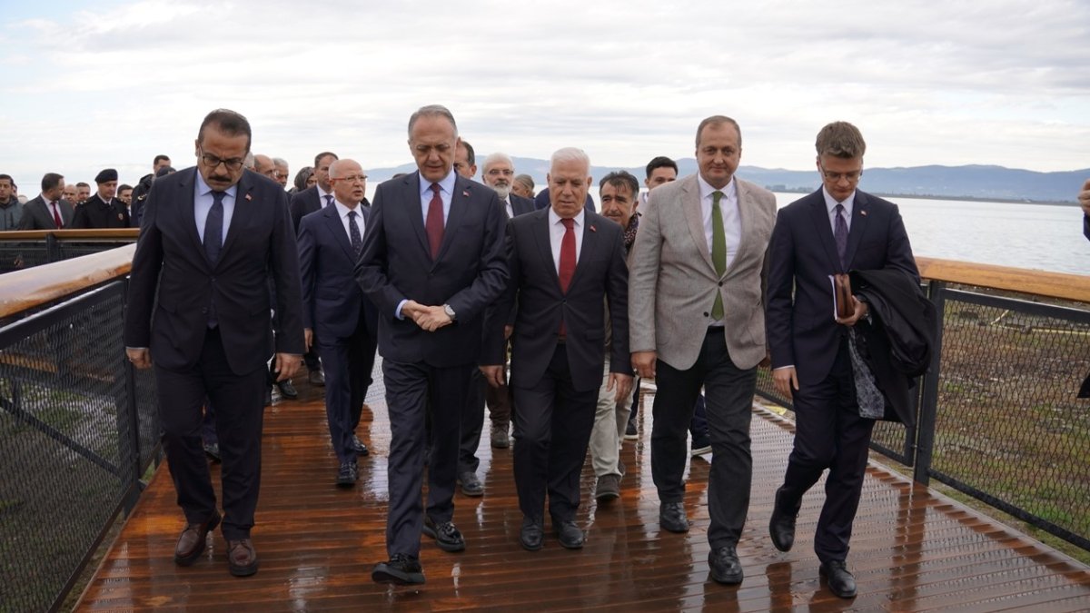 iznik-gol-bazilikasi-oren-yeri-karsilama-merkezi-hizmete-girdi