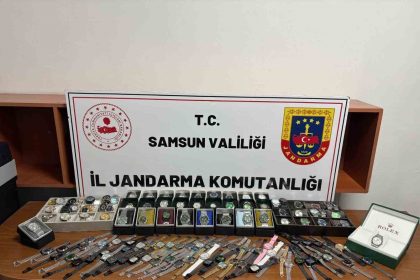jandarma-ekiplerinden-kacak-saat-operasyonu