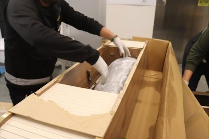 kapikule-ve-ipsala-sinir-kapilarinda-zehir-tacirlerine-darbe-televizyon-unitesi-icerisine-gizlenen-96-kilo-uyusturucu-yakalandi