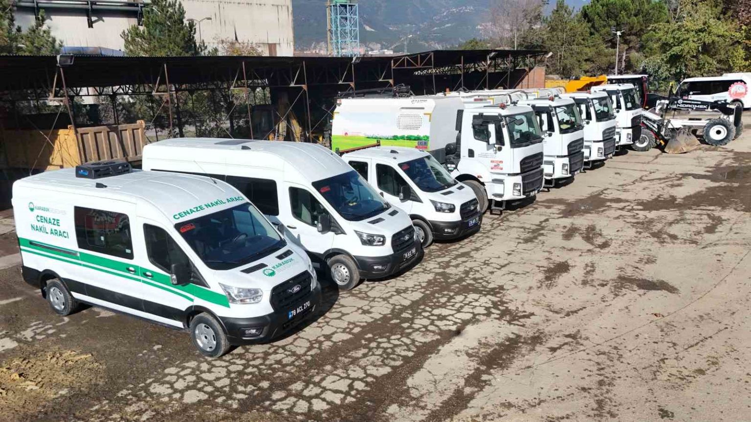 karabuk-belediyesi-arac-filosunu-guclendirdi