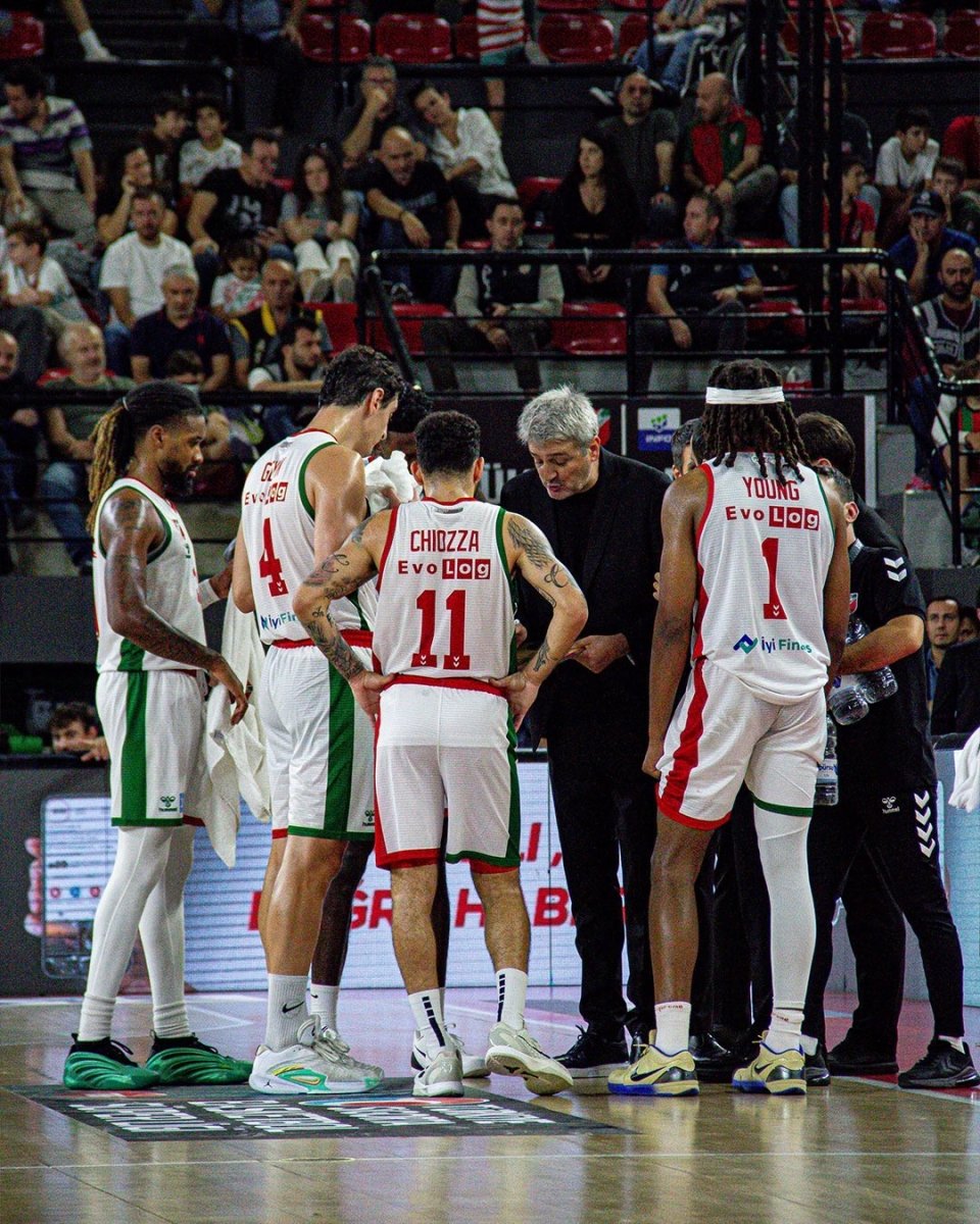 karsiyaka-basketbol-zorlu-3-maci-gecemedi