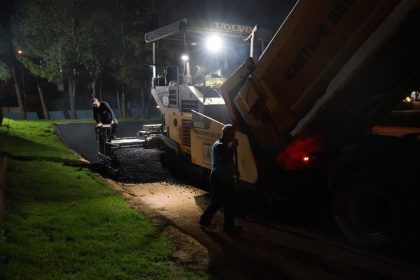 kartepede-kultur-merkezi-yanina-yeni-otopark-yapildi