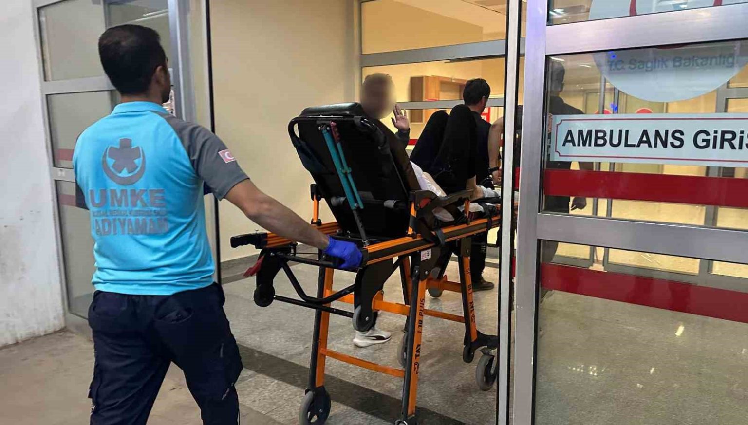 kazara-kendini-bicaklayan-kadin-yaralandi