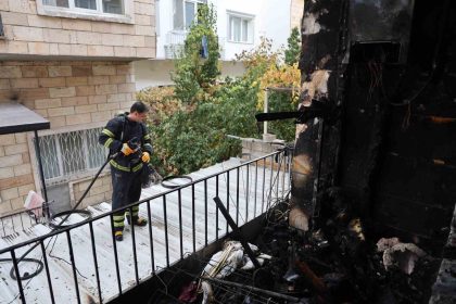 komsunun-dikkati-faciayi-onledi