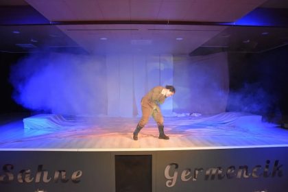 kurtulusun-kadinlari-tiyatrosu-germencikte-seyirciyle-bulustu