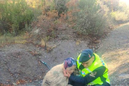 kutahyada-kayip-kadin-20-saat-sonra-sag-olarak-bulundu