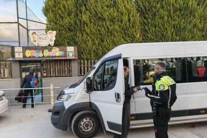 mentesede-ogrenci-servis-araclarina-yonelik-kapsamli-denetim