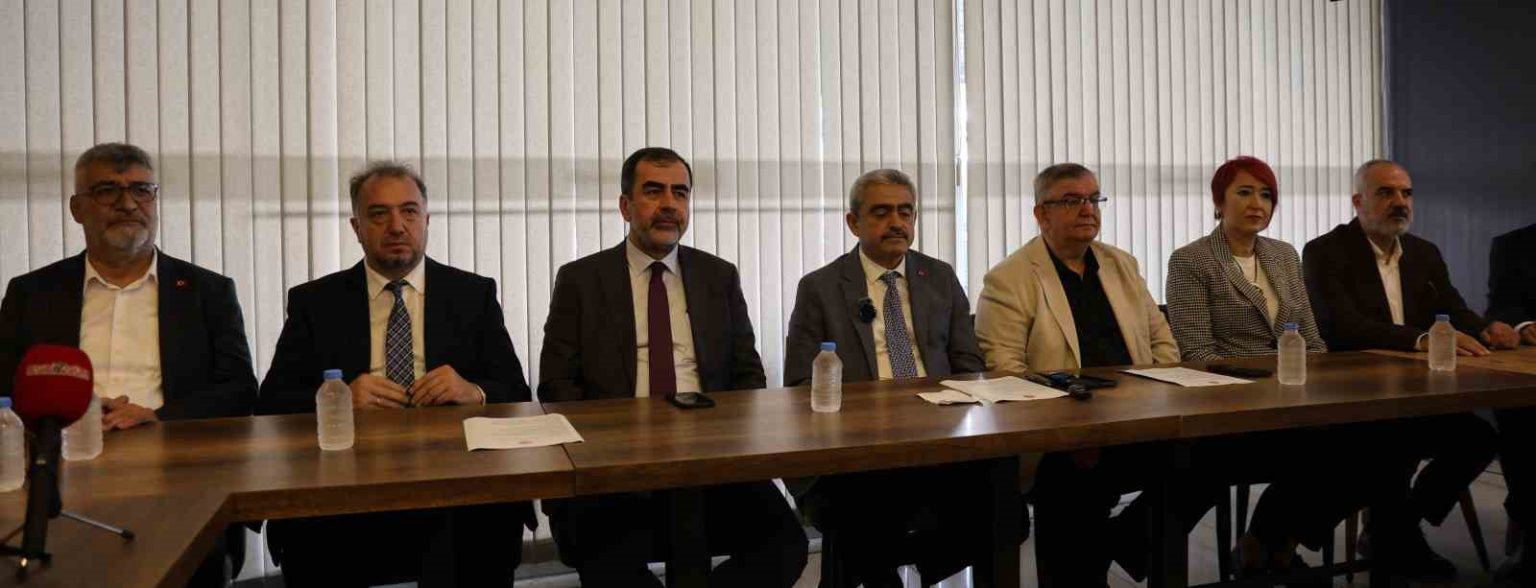 mhp-aydin-il-baskanligi-hayirli-gunler-komsum-programina-basladi