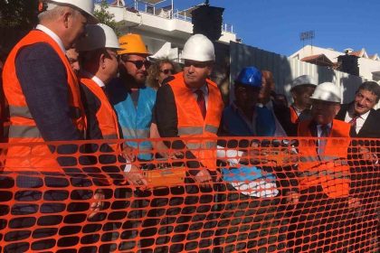 mugla-valisi-akbiyik-datcadaki-hayirsever-okulunun-temelini-atti