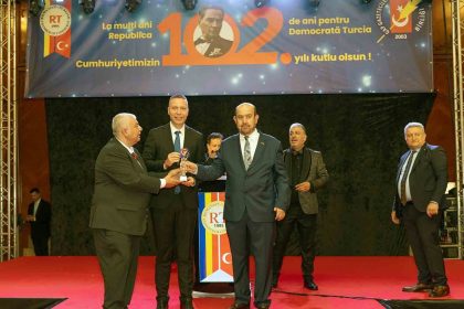 mugla-valisi-akbiyik-yilin-valisi-secildi