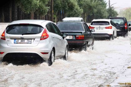 muglanin-4-ilcesine-saganak-yagis-uyarisi