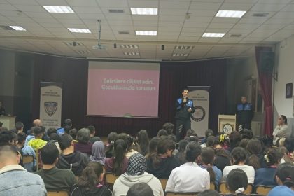 nigdede-ogrencilere-akran-zorbaligi-ve-trafik-semineri
