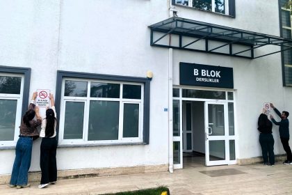 ogrencilerden-dumansiz-hava-sahasi-farkindaligi