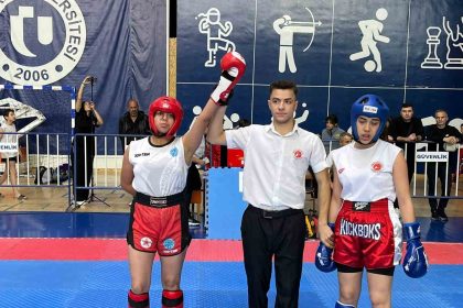 pazaryerinin-genc-sporcularin-usakta-buyuk-basarisi-kazandi