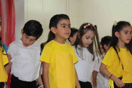 sarikamista-minik-ogrencilerin-29-ekim-etkinligi