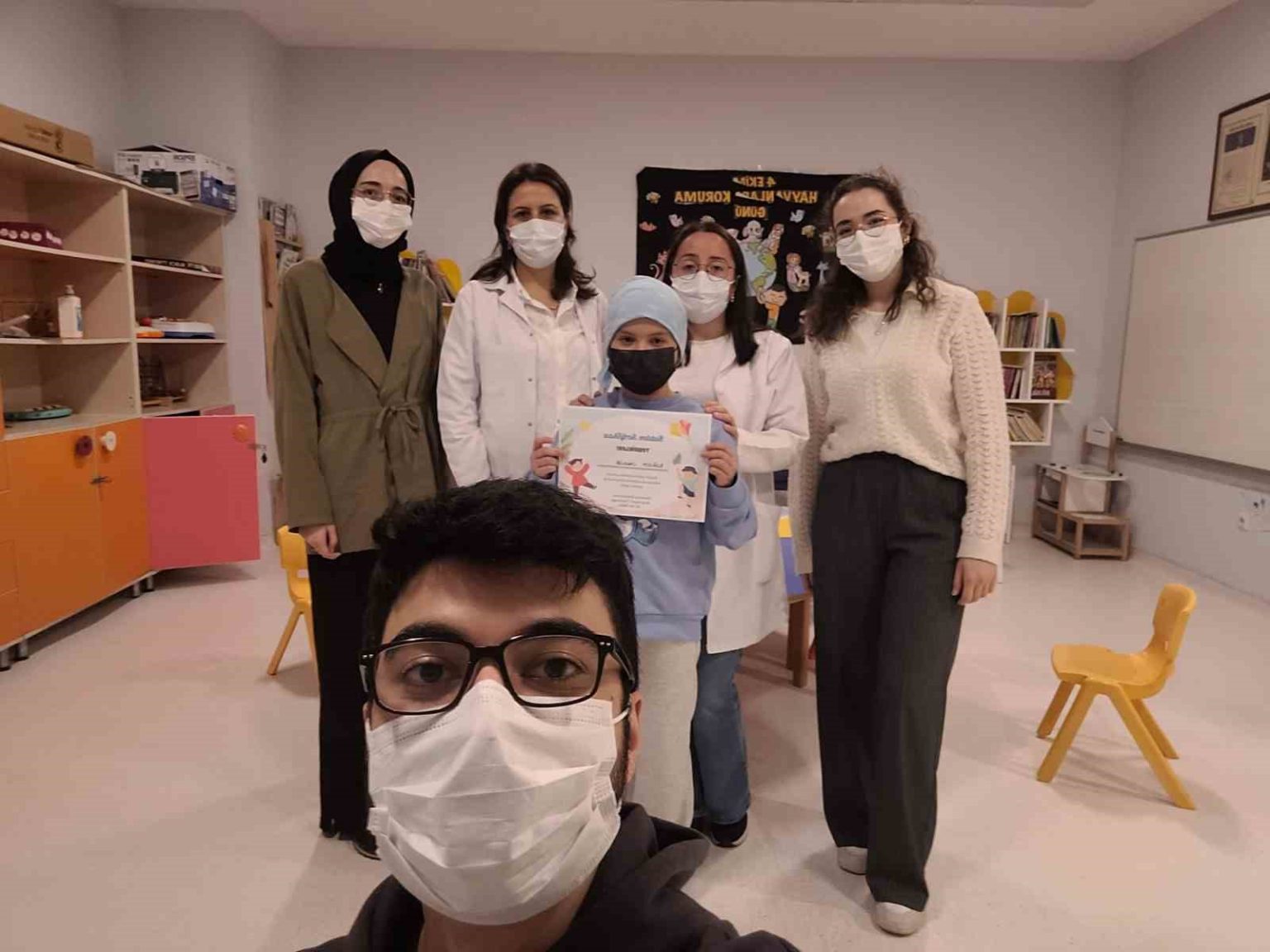 sau-gonulluleri-onkoloji-servisinde-cocuklara-umut-oluyor