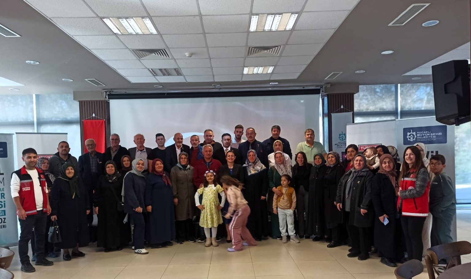 sehit-yakinlari-ve-gaziler-balyanozda-moral-buldu