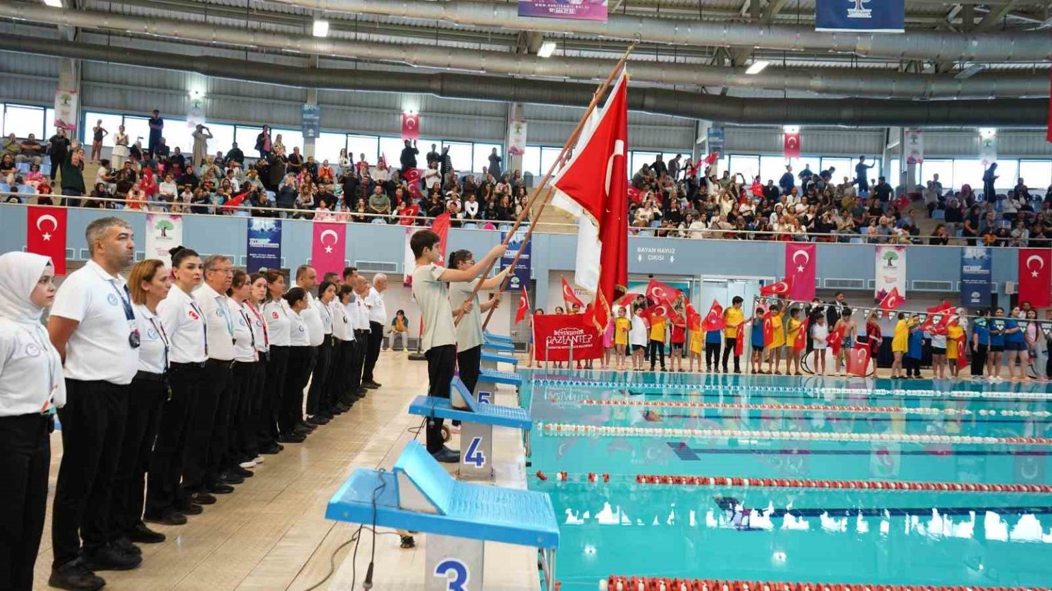 sehitkamilde-kulaclar-cumhuriyet-icin-atildi