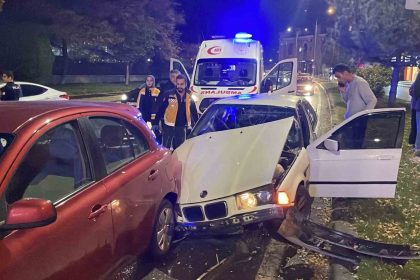 sivasta-5-arac-birbirine-girdi-1-kisi-yaralandi
