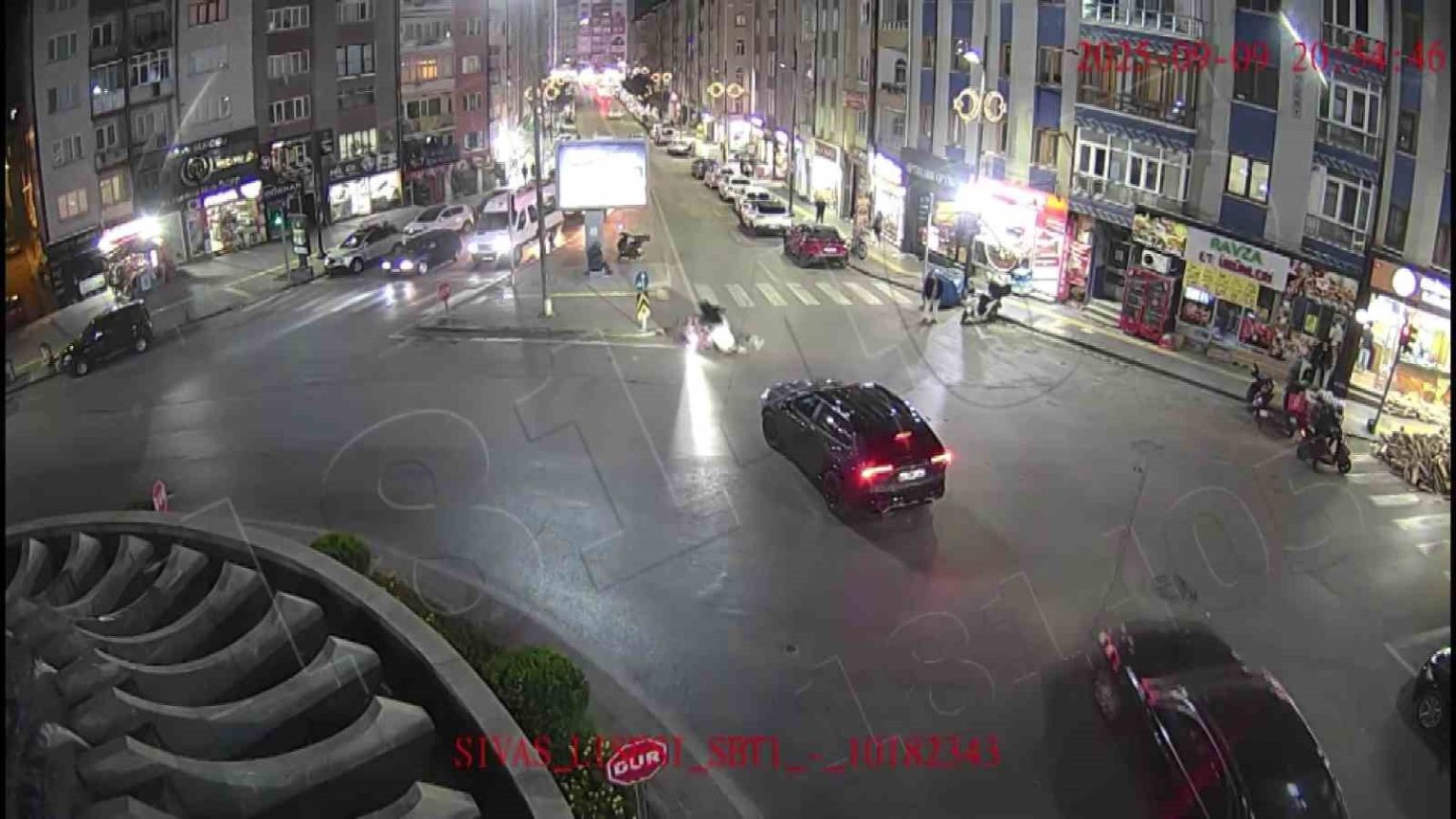 sivasta-trafik-kazalari-kameralara-yansidi