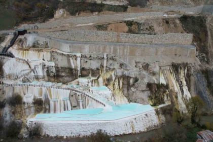 sonbaharin-tum-renkleri-kuzalan-tabiat-parki-ve-kulakkaya-yaylasinda-bulustu