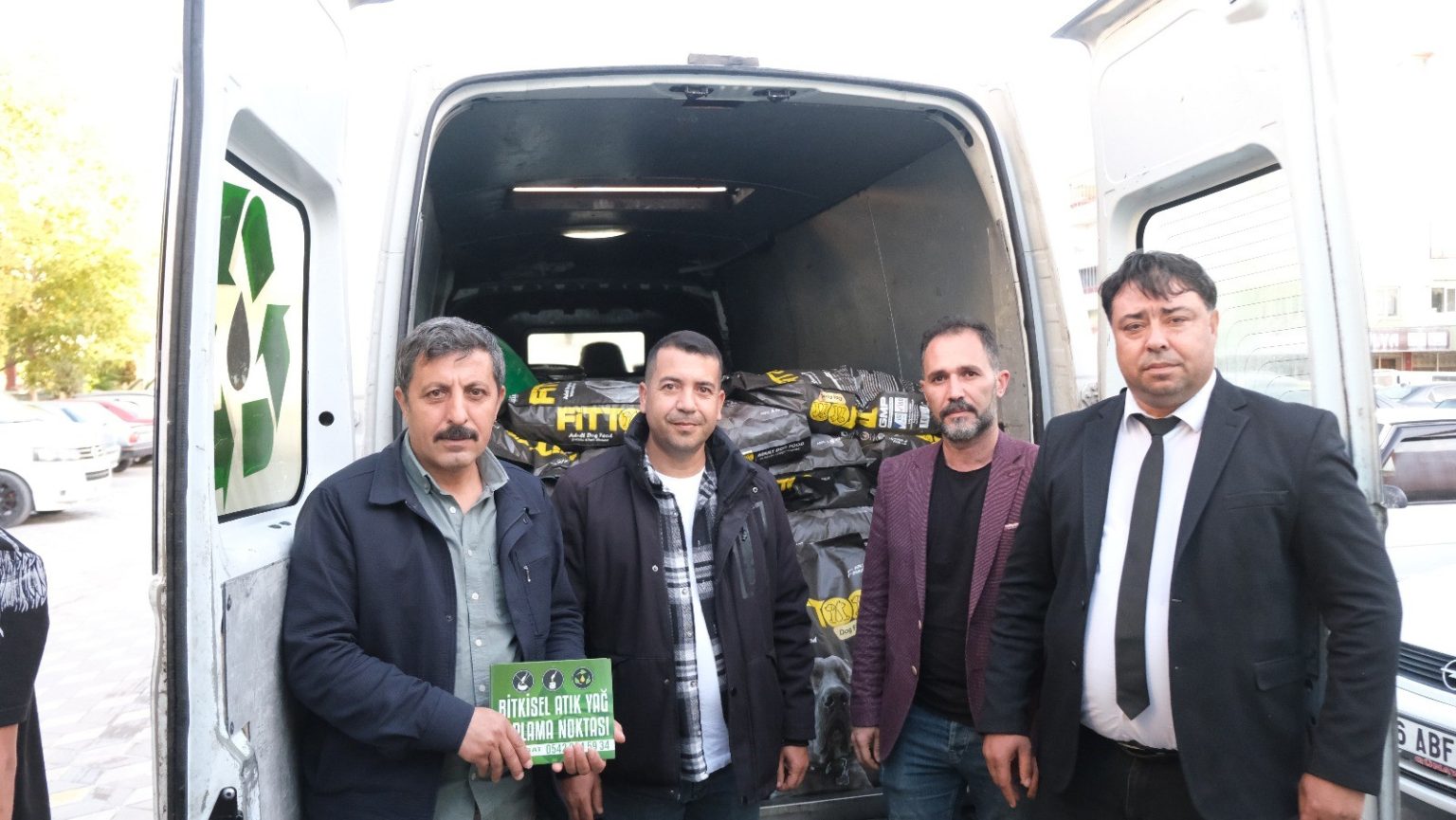 sorgunda-600-kilo-atik-yagdan-500-kilo-mama-elde-edildi