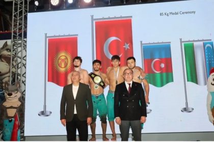 sultangazili-guresci-dunya-sampiyonu