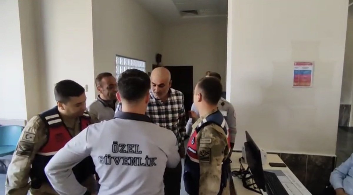 tatvan-devlet-hastanesinde-beyaz-kod-tatbikati-gerceklestirildi