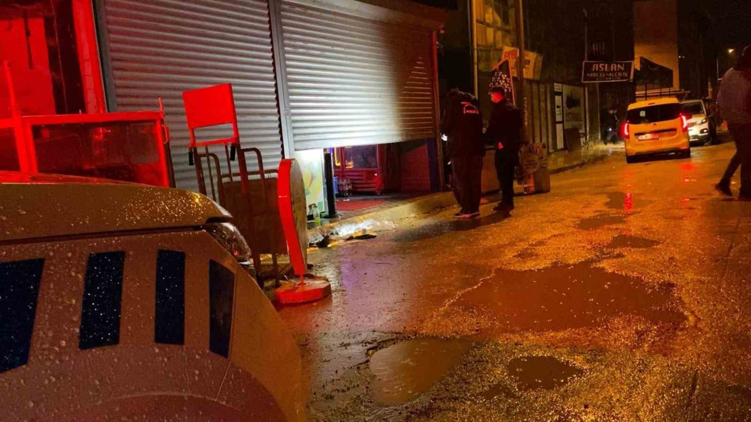 tekel-bayisine-silahli-saldiri