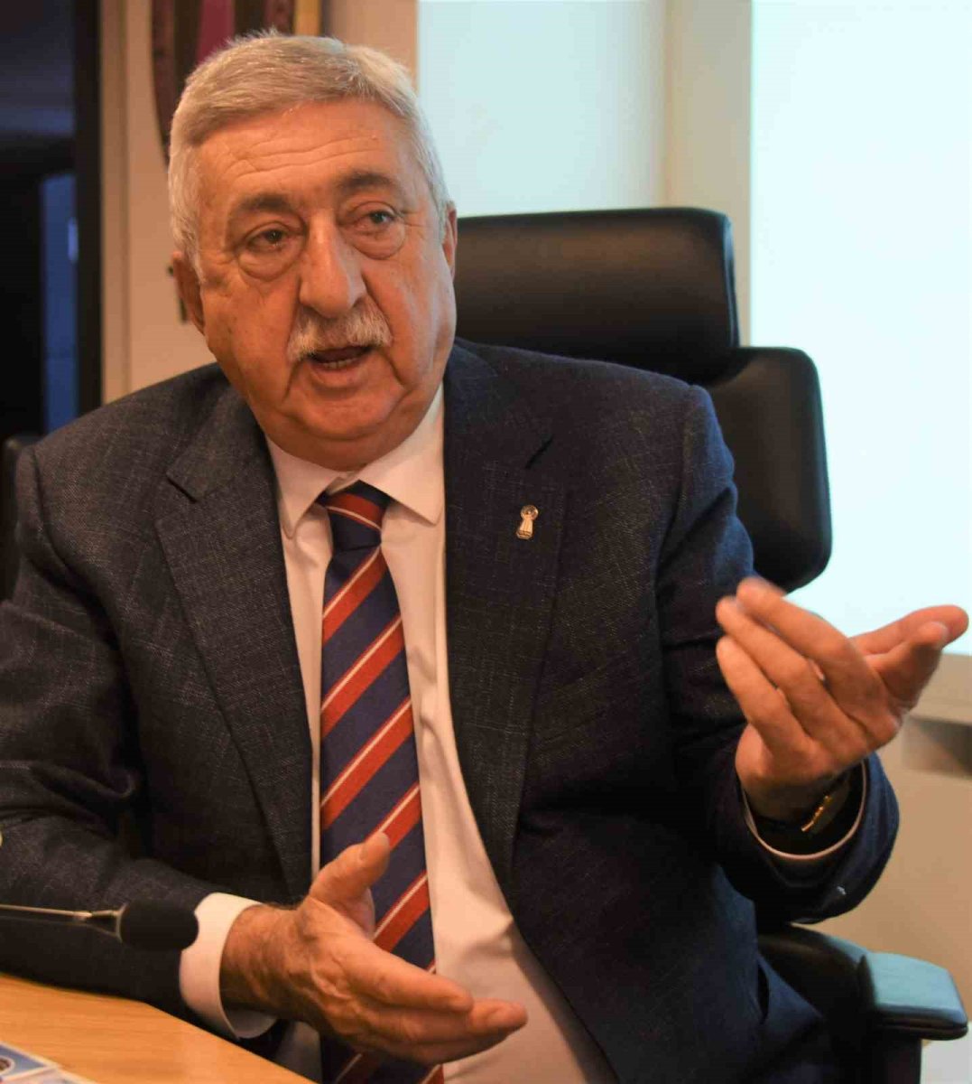 tesk-baskani-palandoken-cumhuriyet-bize-ozgurlugu-esitligi-adaleti-ve-cagdas-bir-yasami-miras-birakmistir