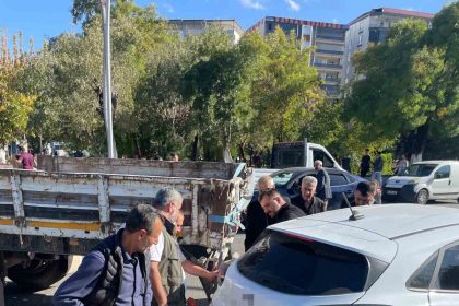 tirin-dorsesi-otomobilin-teker-bolumune-takildi