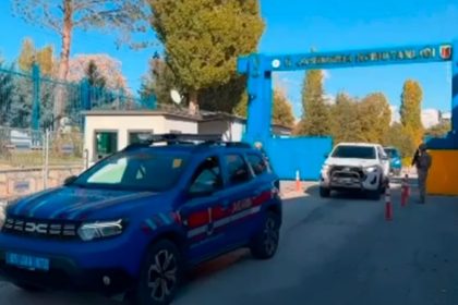 van-merkezli-2-ilde-nitelikli-dolandiricilik-operasyonu-3-gozalti