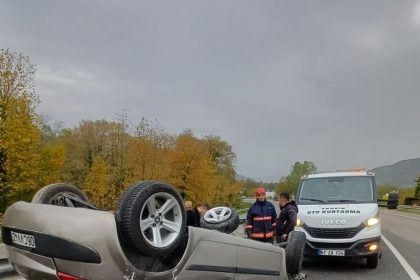 yagisli-hava-kazaya-neden-oldu-2-yarali