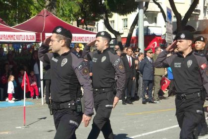 29-ekim-cumhuriyet-bayrami-muglada-coskuyla-kutlandi