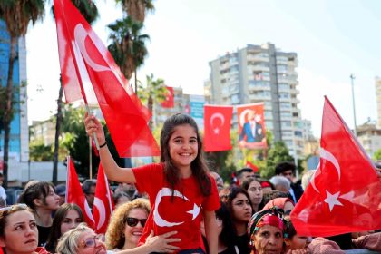 adanada-cumhuriyetin-102-yili-coskuyla-kutlandi