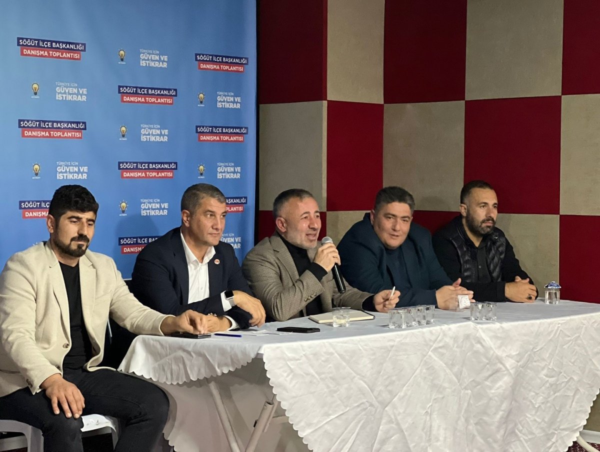 ak-parti-sogut-ilce-teskilati-hedefler-icin-guc-birligi-yapti